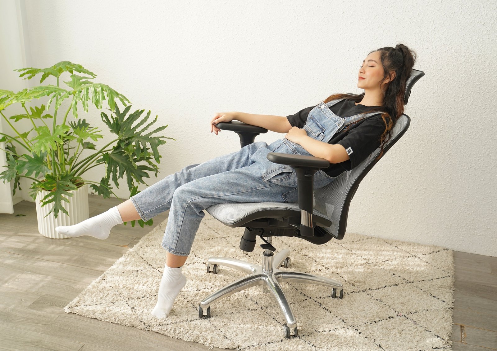 E-DRA EEC215 ergonomic chair: High quality materials, durable, comfortable, but only mid-range price 2
